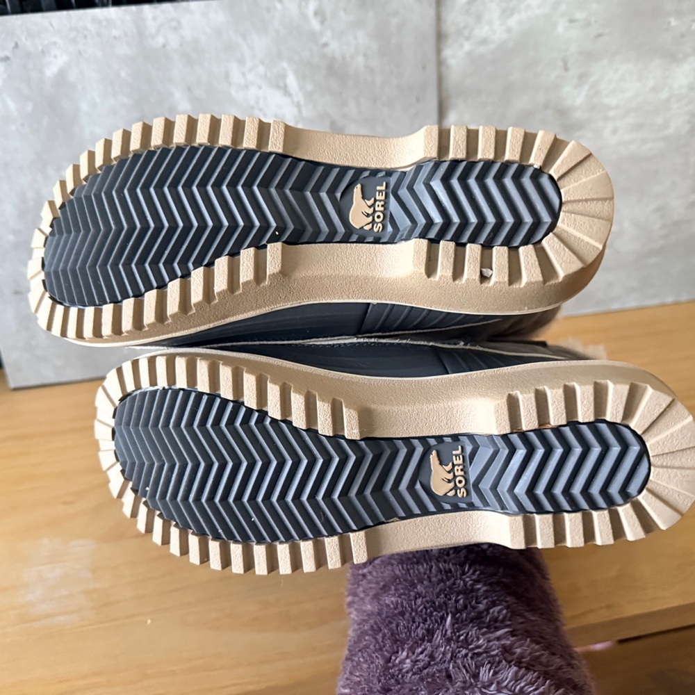 Sorel Tivoli II Suede Winter Snow Boots Women’s Size 7.5 - Picture 6 of 7